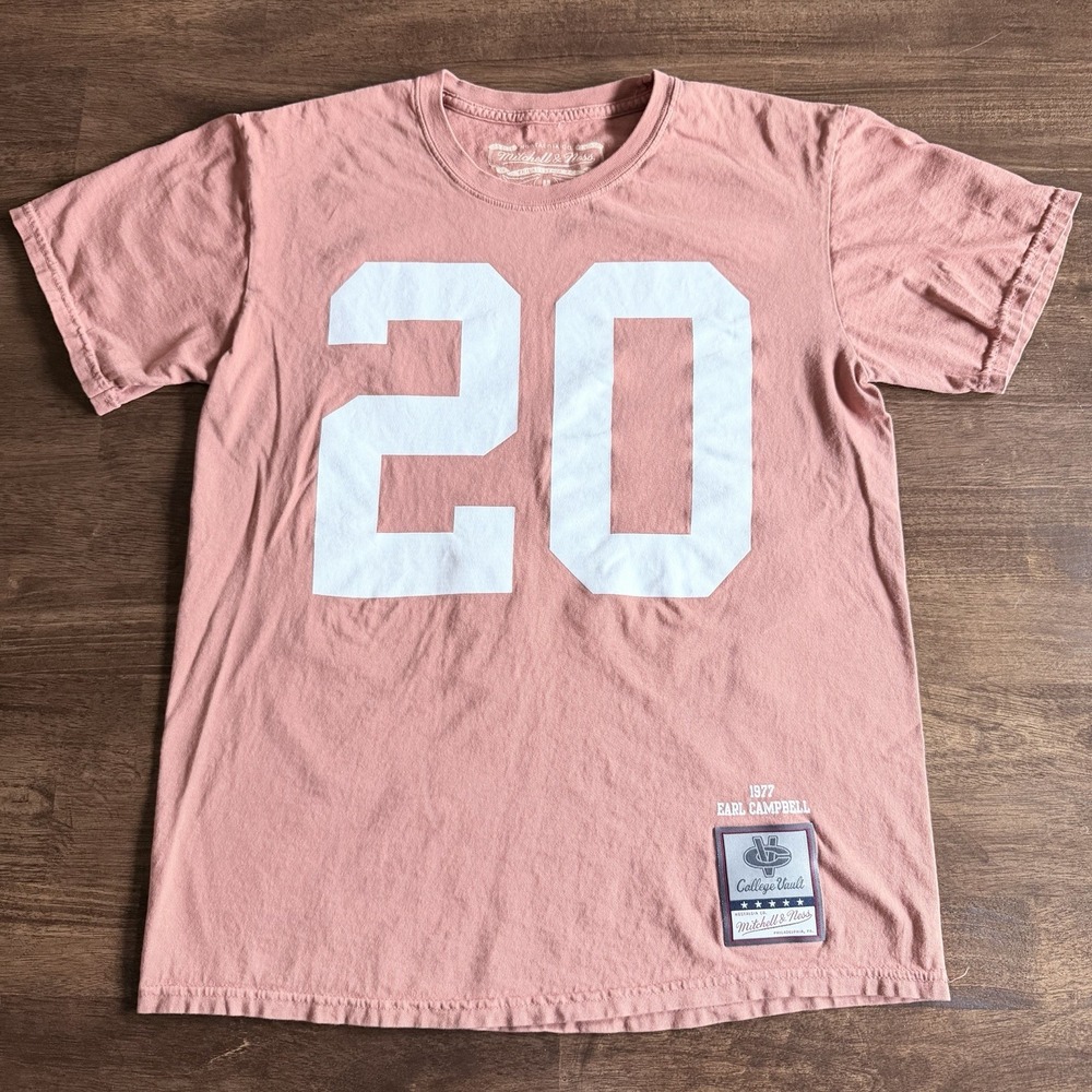 Mitchell & Ness NCAA UT Texas Longhorns Earl Campbell Jersey T-Shirt Size M